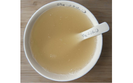 葛粉沖調(diào)新手必看！告別“白色尷尬”，一碗晶瑩剔透的有機(jī)野生葛根粉是這樣沖出來(lái)的！